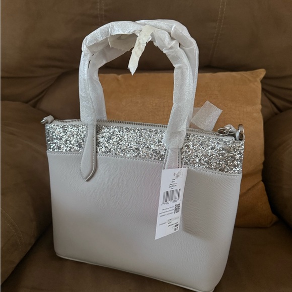 🔥SOLD OUT🔥Kate Soade New York Flash Glitter Satchel A glittery - Picture 8 of 9